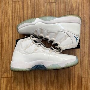 Air Jordan 11 Retro 2024 Legend Blue / Columbia Men Size 9